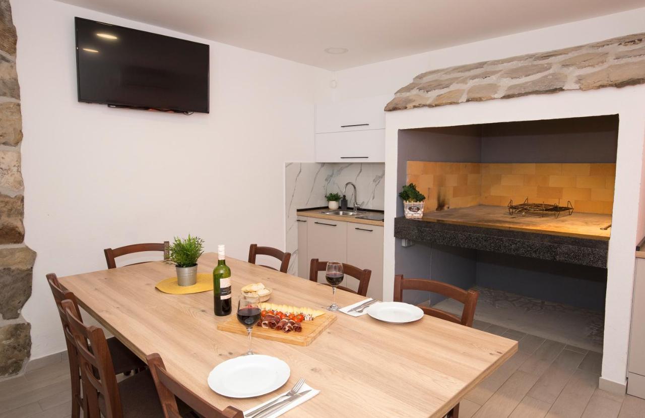 Apartment Maya Bellissima Tugare Exteriér fotografie